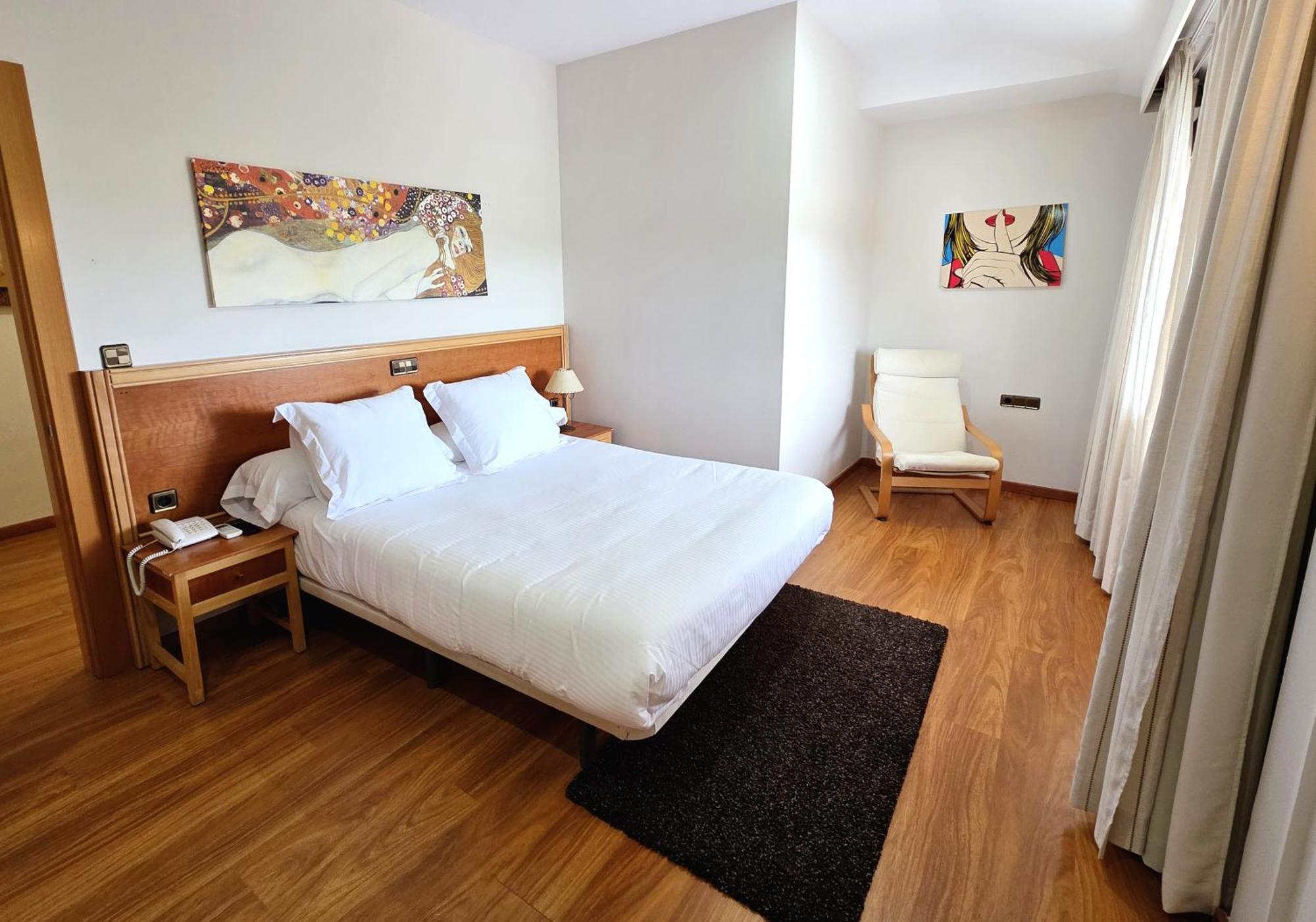 Hotel Los Barruecos By Croma Malpartida de Cáceres Zewnętrze zdjęcie